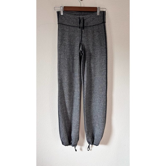 Lululemon Cinchable Cuff High-Rise Jogger Size 4 - Picture 1 of 6